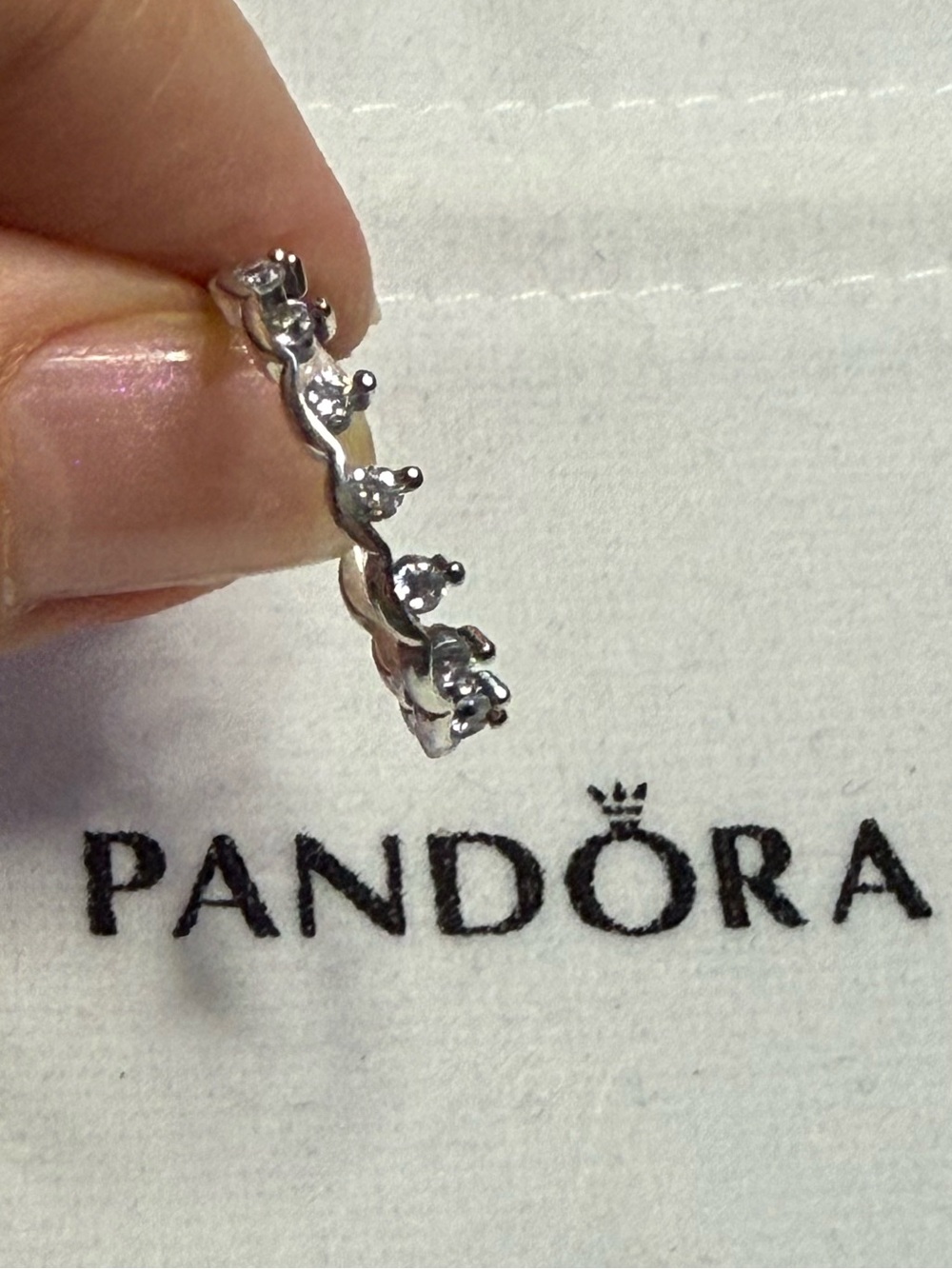 Pandora Sparkling Regal Band Ring
Sterling silver size 7